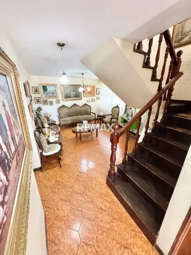 En Venta Casa esquinera en Las Yayas, los Naranjos, a una cuadra de la Cruz Roja - 6