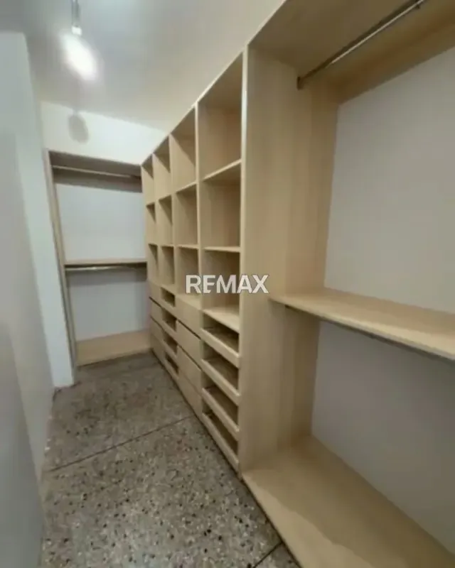 APARTAMENTO EN ALQUILER EDIFICIO VIRGINIA PALACE SECTOR DON BOSCO MARACAIBO - 8