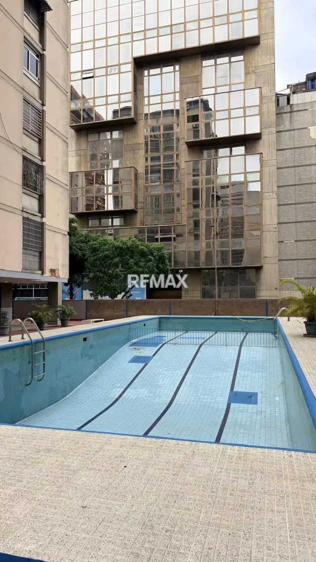 AMPLIO APARTAMENTO EN VENTA EN CHACAO - 5
