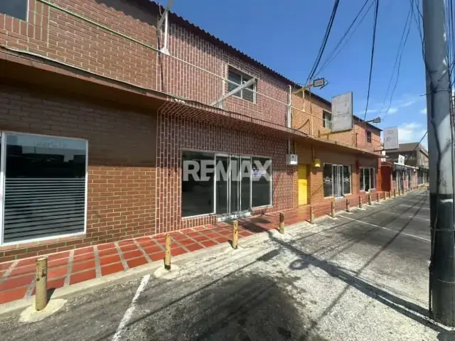 Local en Alquiler, Av. Ollarvides, Puerta Maraven.