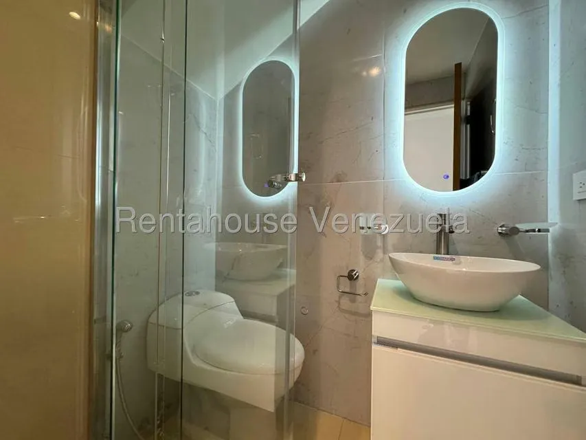 Apartamento (Duplex) en Alquiler en La Lagunita Country Club, Distrito Metropolitano - 16
