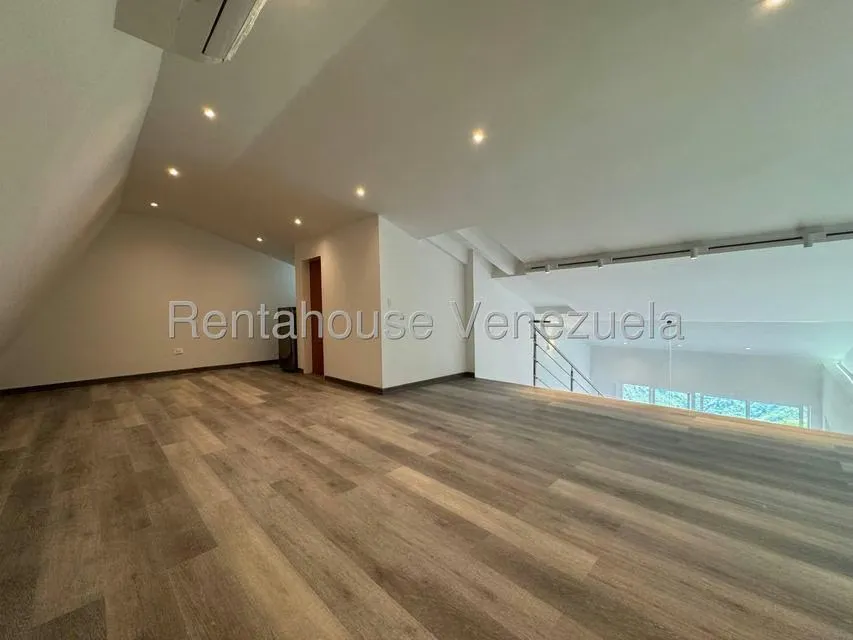 Apartamento (Duplex) en Alquiler en La Lagunita Country Club, Distrito Metropolitano - 27