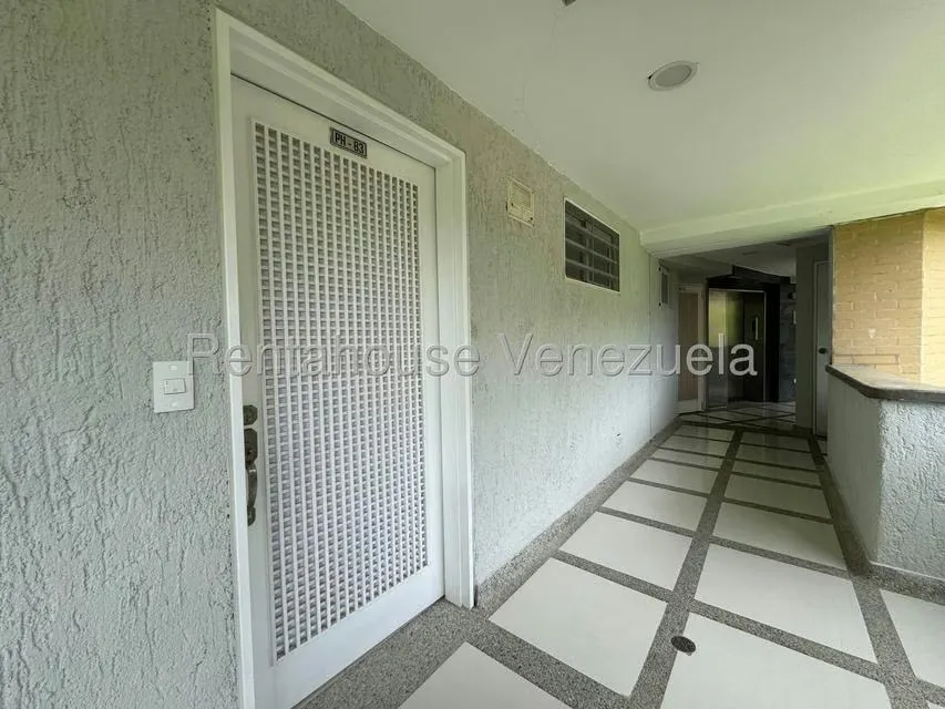 Apartamento (Duplex) en Alquiler en La Lagunita Country Club, Distrito Metropolitano - 30
