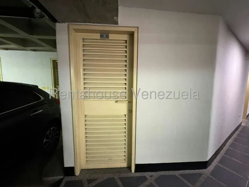 Apartamento (Duplex) en Alquiler en La Lagunita Country Club, Distrito Metropolitano - 31