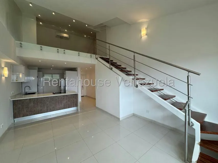 Apartamento (Duplex) en Alquiler en La Lagunita Country Club, Distrito Metropolitano - 7