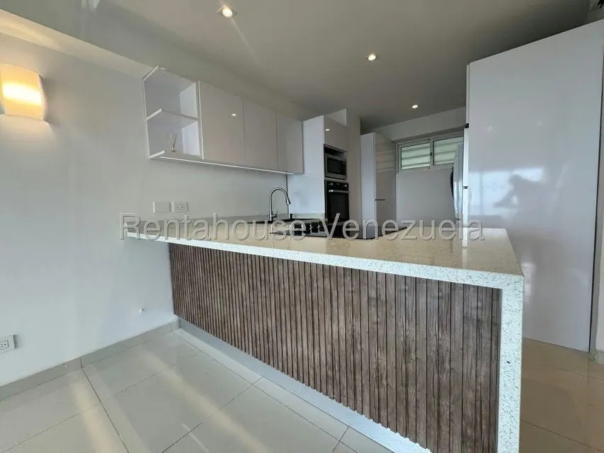 Apartamento (Duplex) en Alquiler en La Lagunita Country Club, Distrito Metropolitano - 8