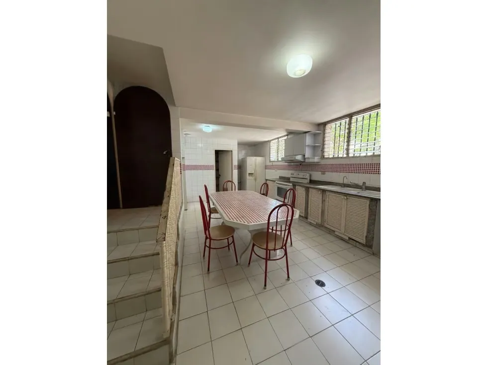 Vendo casa para remodelar 1200m2 Caurimare 6663 - 7