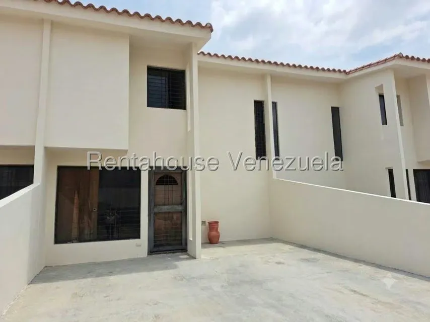 Townhouse (Duplex) en Venta en Ciudad Alianza, Carabobo