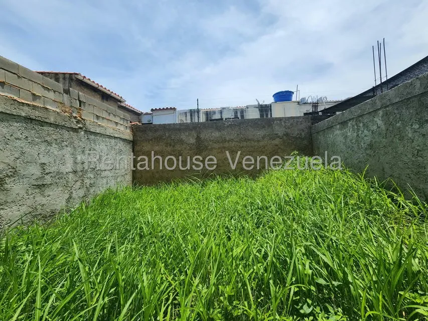 Townhouse (Duplex) en Venta en Ciudad Alianza, Carabobo - 16