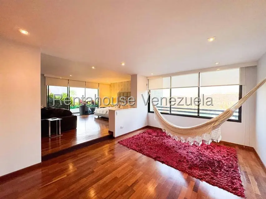 Apartamento (Penthouse) en Venta en Colinas de Valle Arriba, Distrito Metropolitano - 22