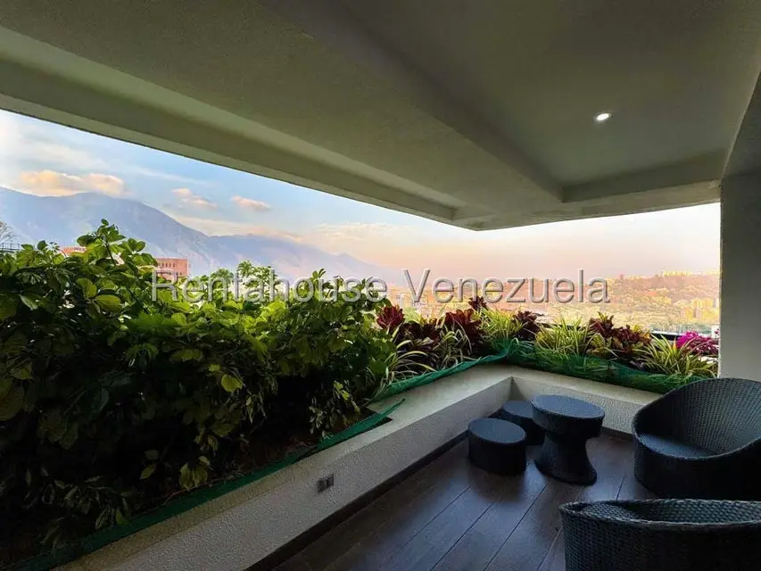 Apartamento (Penthouse) en Venta en Colinas de Valle Arriba, Distrito Metropolitano - 27