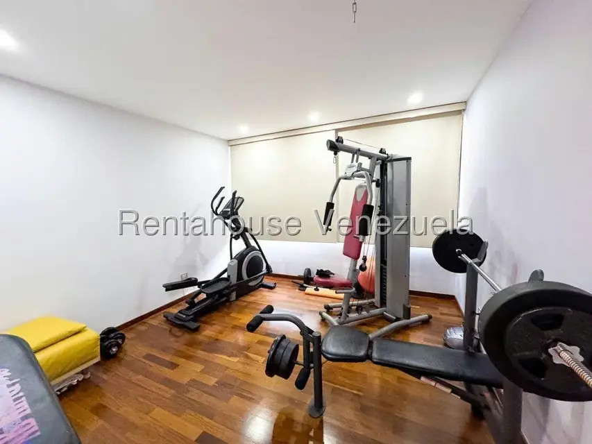 Apartamento (Penthouse) en Venta en Colinas de Valle Arriba, Distrito Metropolitano - 33