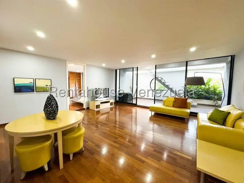 Apartamento (Penthouse) en Venta en Colinas de Valle Arriba, Distrito Metropolitano - 35