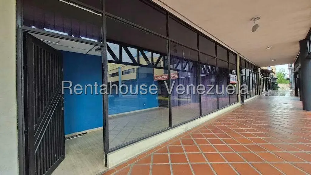Local Comercial en Venta en Zona Industrial, Carabobo - 2