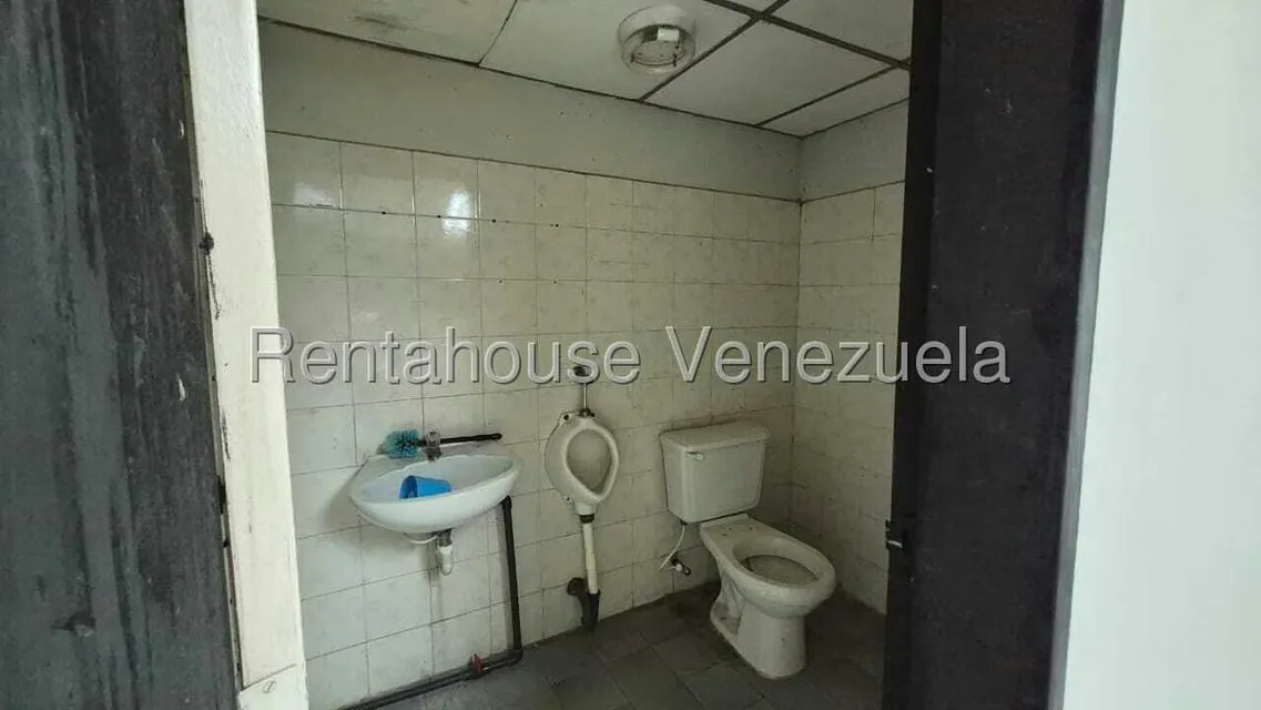 Local Comercial en Venta en Zona Industrial, Carabobo - 20