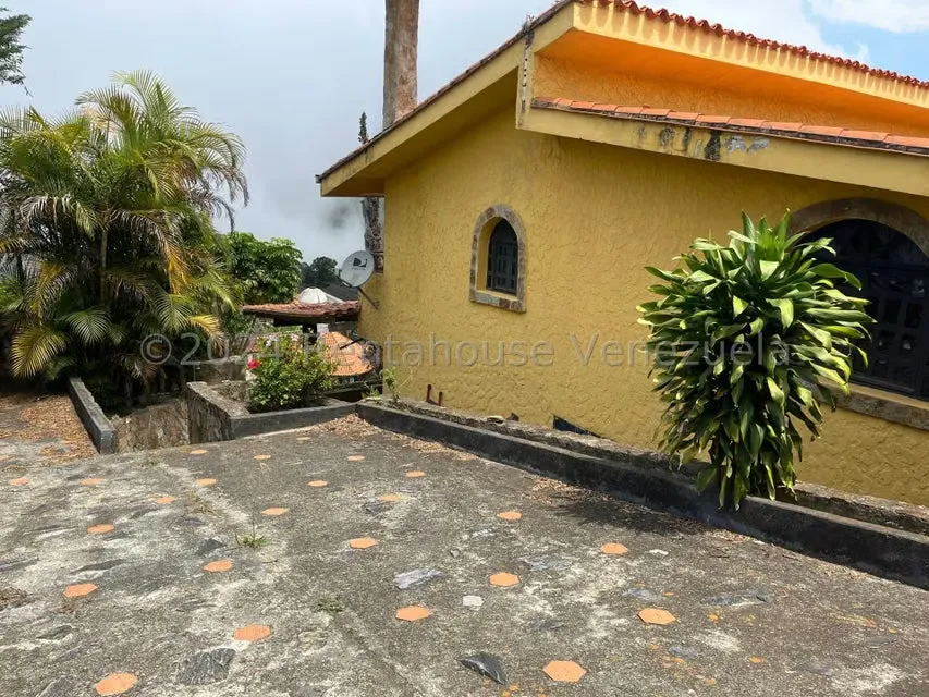 Casa (Casas de Campo) en Venta en La Niebla, Vargas - 30