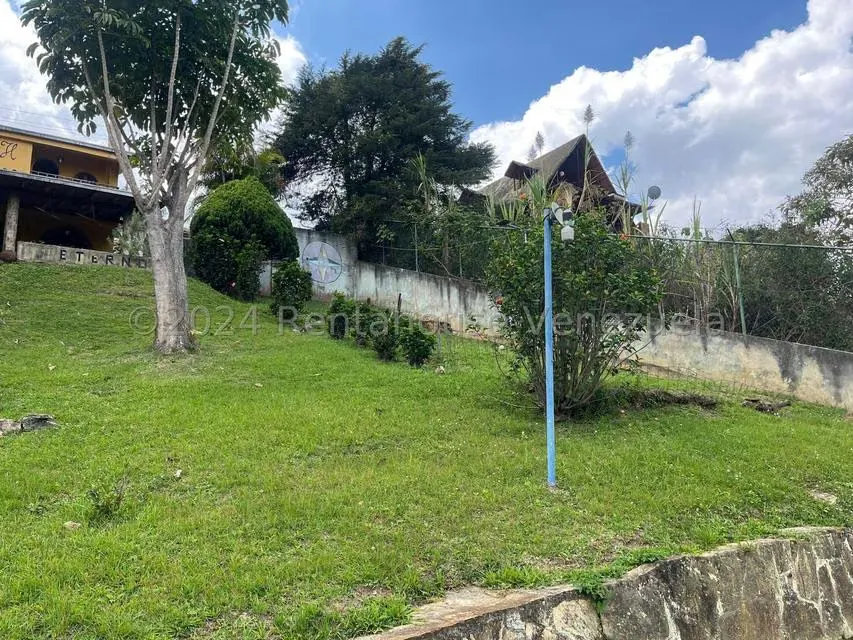 Casa (Casas de Campo) en Venta en La Niebla, Vargas - 36