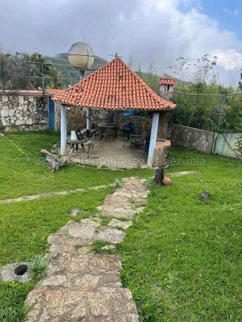 Casa (Casas de Campo) en Venta en La Niebla, Vargas - 40