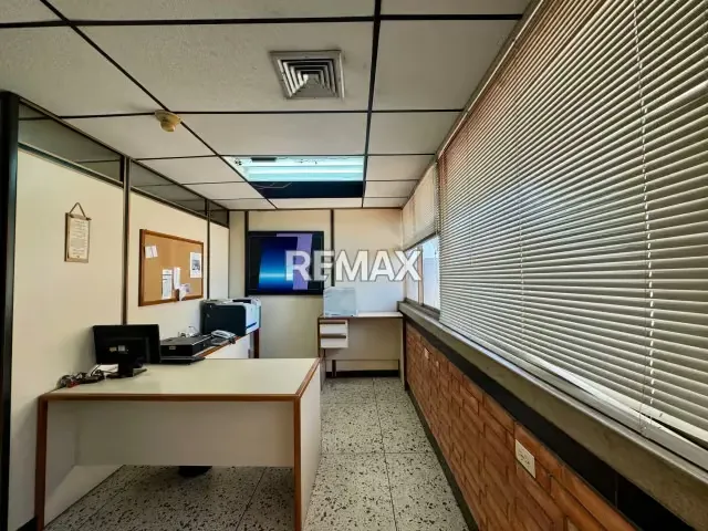 OFICINA EN ALQUILER EN EL EDIFICIO IPPLUZ, AVENIDA DELICIAS - 4