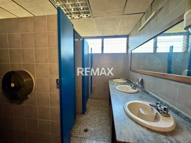 OFICINA EN ALQUILER EN EL EDIFICIO IPPLUZ, AVENIDA DELICIAS - 6