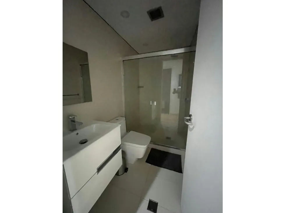 Se alquila apartamento 84m2 2H/2B/2P Campo Alegre - 8