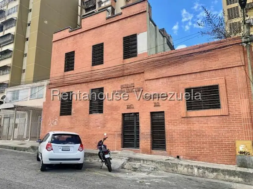 Casa (Multipes Niveles) en Venta en Parroquia Altagracia, Distrito Metropolitano