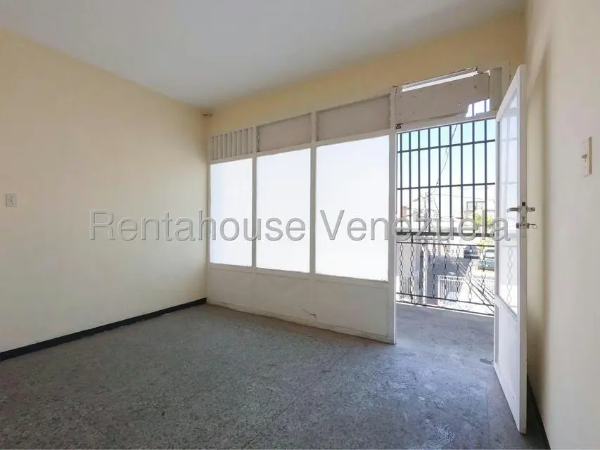 Local Comercial en Alquiler en Centro, Lara - 13