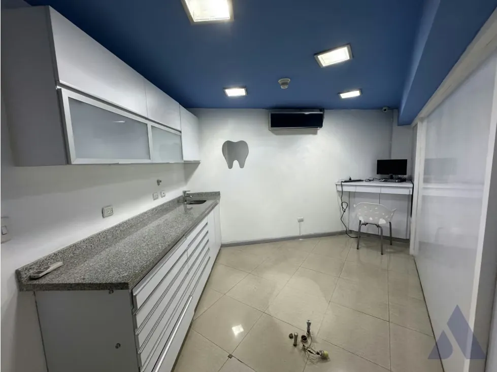 Alquilo consultorio odontológico 6m2 Altamira 2454 - 13