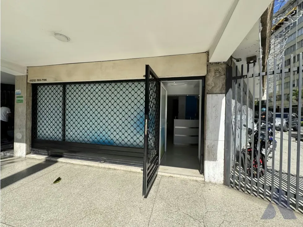 Alquilo consultorio odontológico 6m2 Altamira 2454 - 4