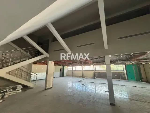 Alquiler de Local Comercial en Fila de Mariche con Terreno de 2000mtrs - 5