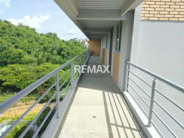 VENTA DE TOWNHOUSE, MERCADO PRIMARIO, OBRA GRIS, COLINAS DEL VIENTO. BARQUISIMETO CONJUNTO MISTRAL - 2