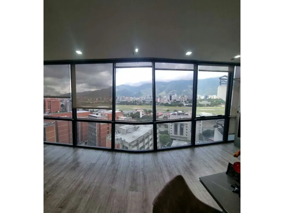 Alquilo oficina 316 m2 Chuao 7868