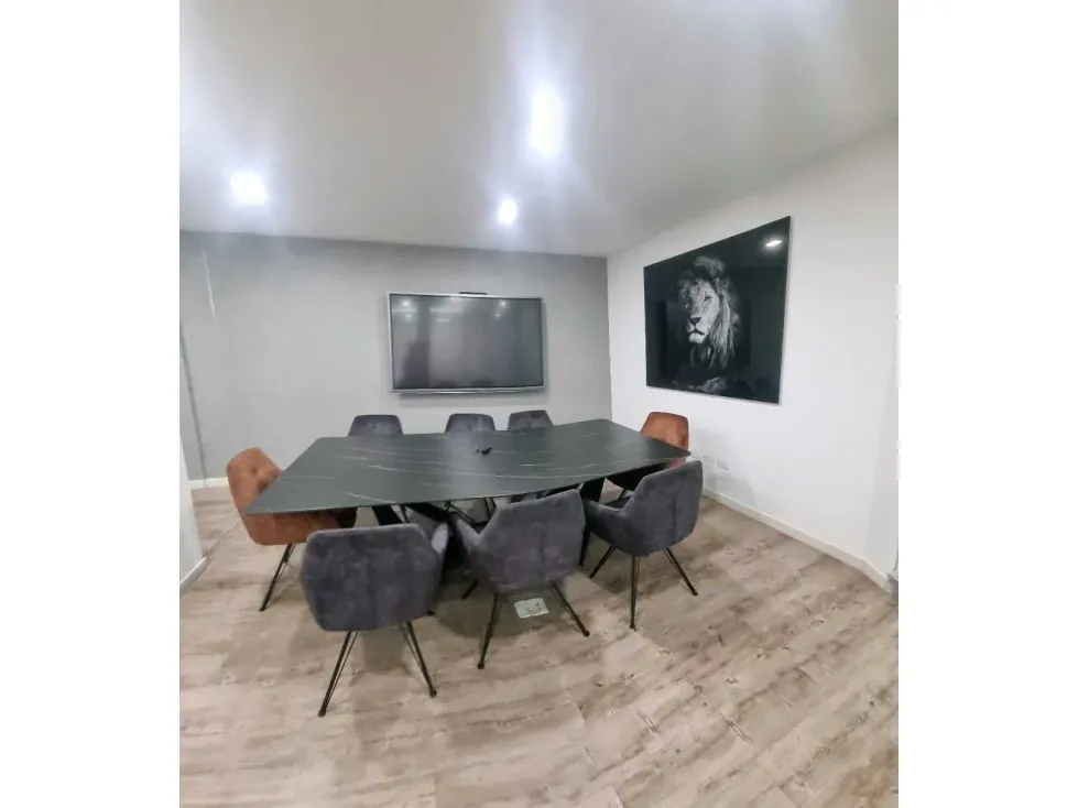 Alquilo oficina 316 m2 Chuao 7868 - 10