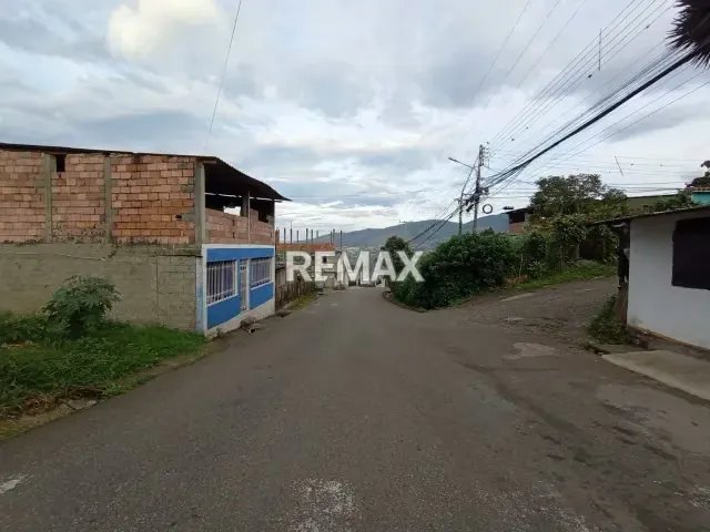 Venta Parcela Pie de Calle Junco Páramo - 3