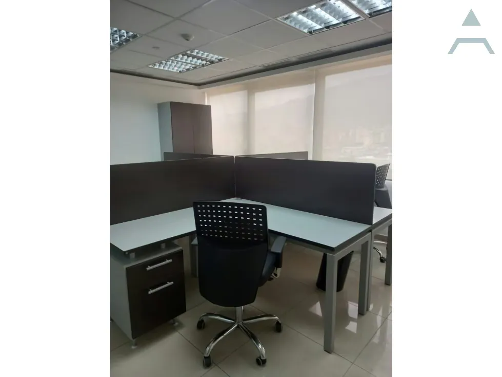 Se vende oficina 400m2 Chuao - 6