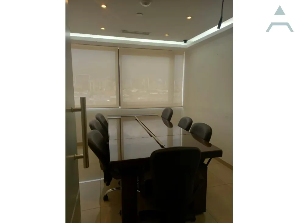 Se vende oficina 400m2 Chuao - 9