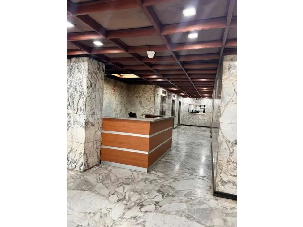 Alquiler/ Oficina / sin muebles/ Chuao/ Torre Corporativa 118 mts - 8