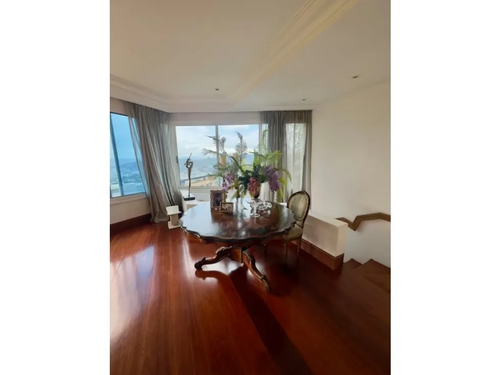 Vendo PB c/jardin 365m2 Colinas de Valle Arriba 0827 - 3