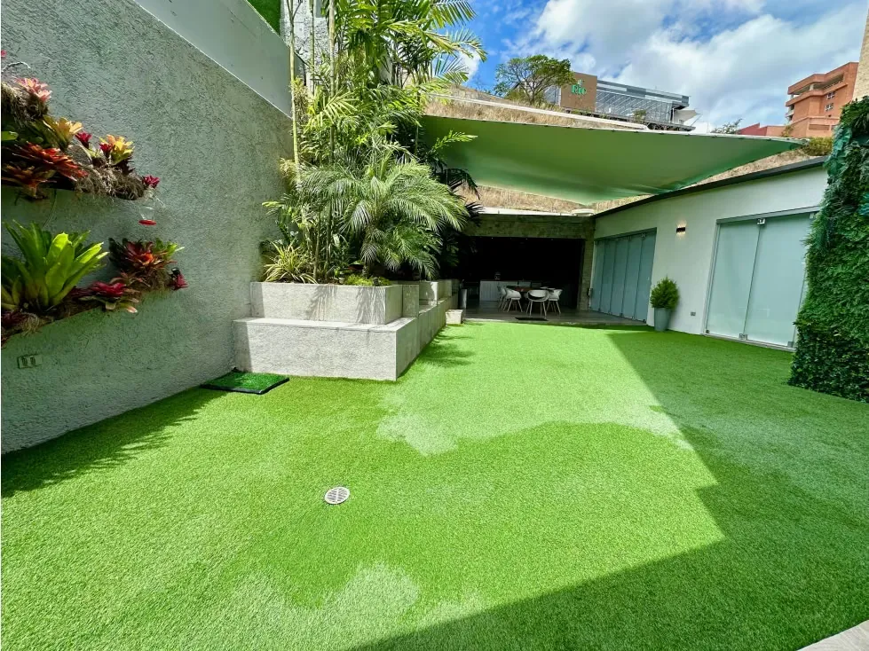Vendo PB c/mobiliario 265m2 Lomas del Sol 1297 - 12