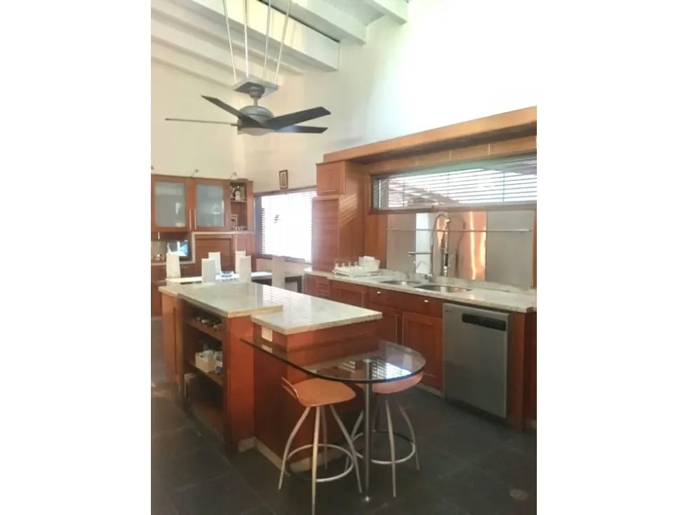 En venta casa 680m2 6h/6b/11p Cerro Verde 6194 - 14