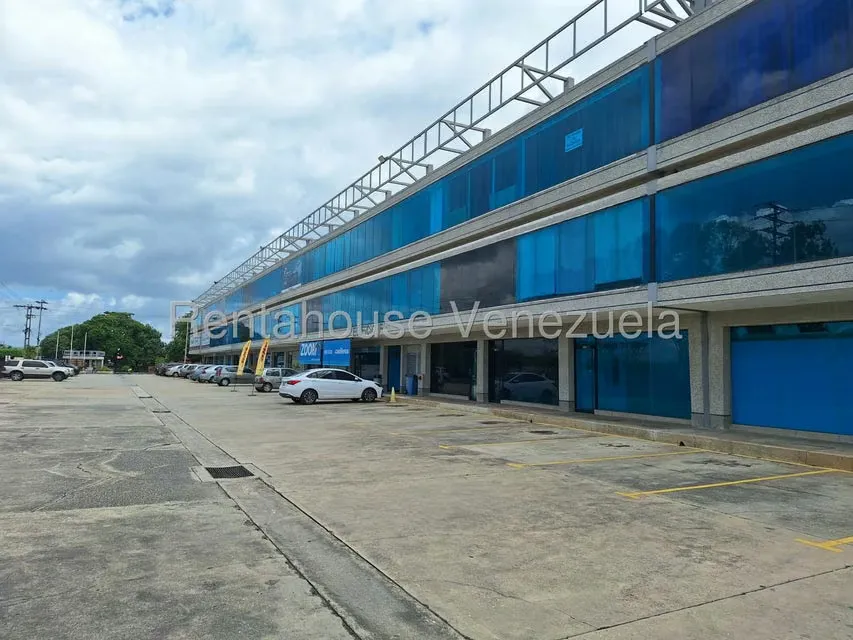 Oficina en Venta en Zona Industrial, Carabobo - 34