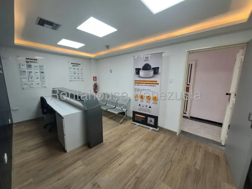 Oficina en Venta en Zona Industrial, Carabobo - 36