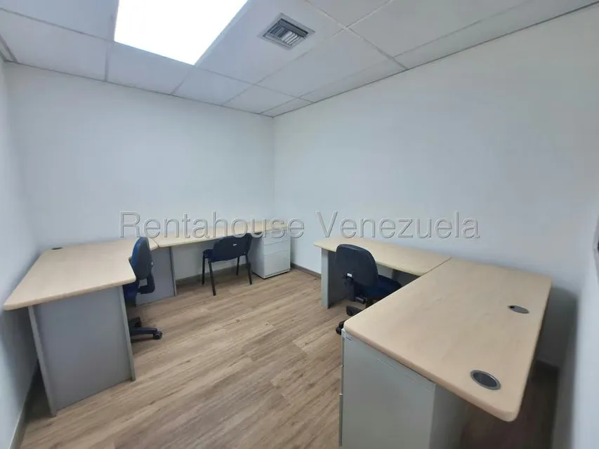 Oficina en Venta en Zona Industrial, Carabobo - 10