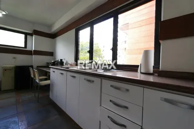 EN VENTA | Hermoso y Exclusivo Apartamento en Los Chorros 140m2 - 17