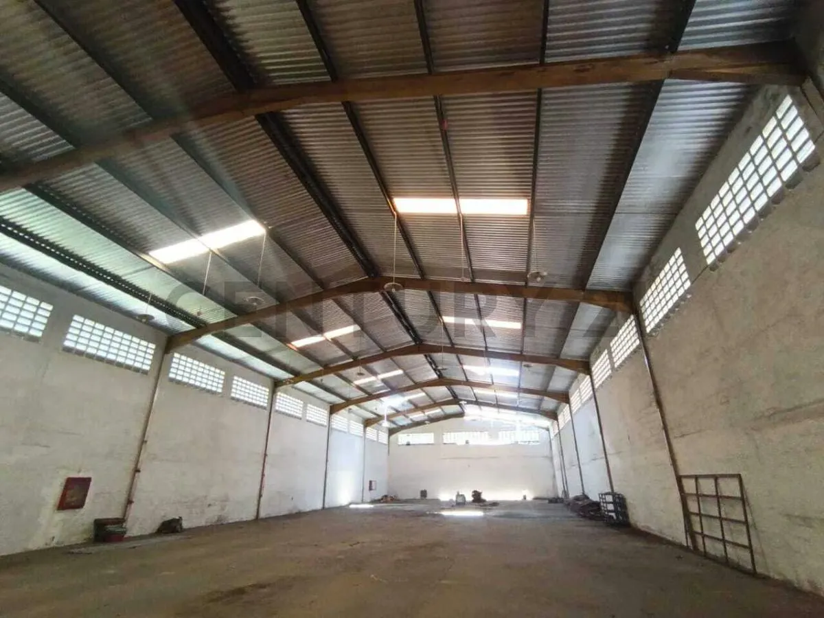 Inmueble Comercial Industrial, en zona de alta incidencia comercial - 14