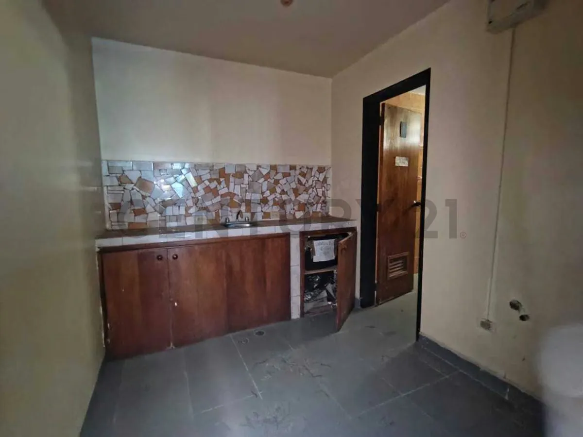 Inmueble Comercial Industrial, en zona de alta incidencia comercial - 3