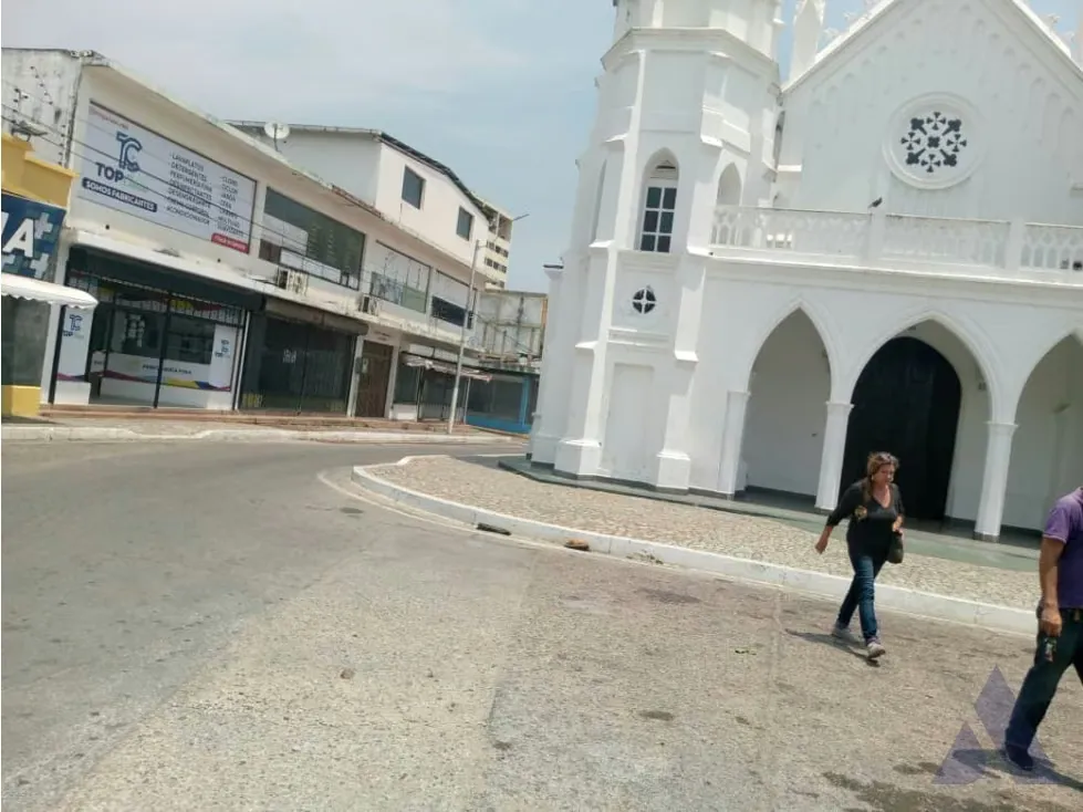 Se vende Edificio 1500m2 Nueva Esparta 8929