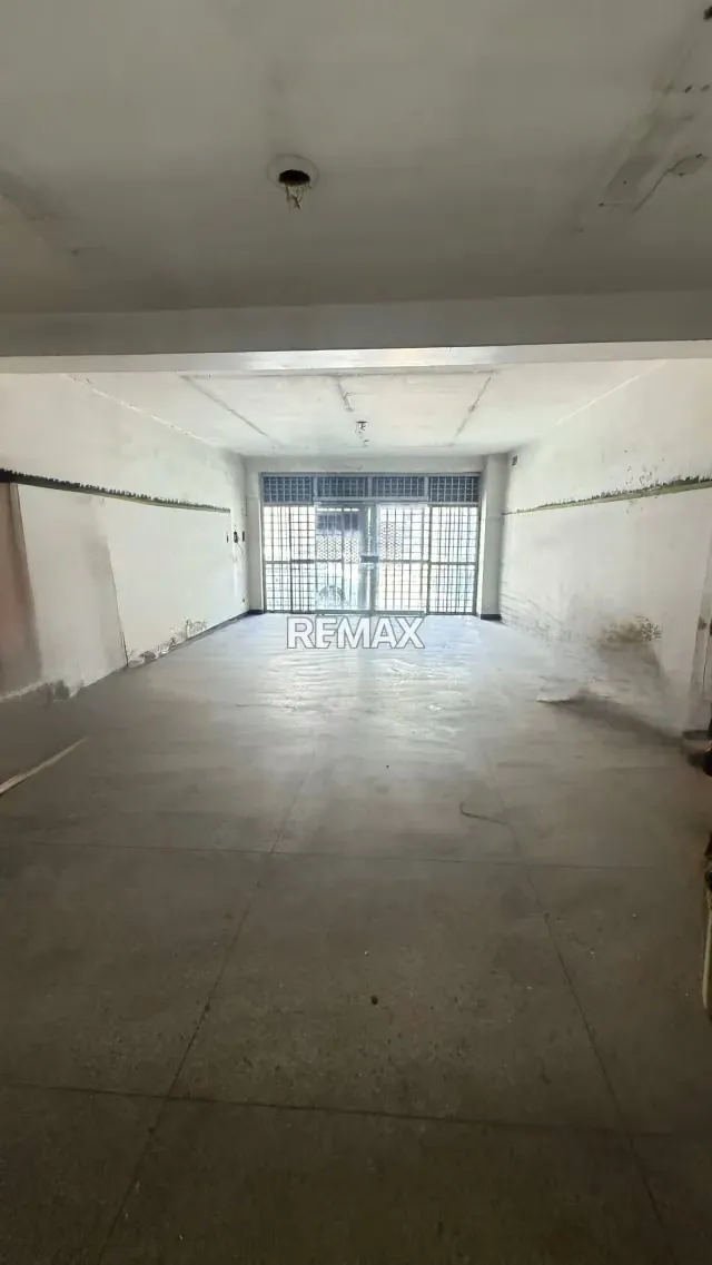 Local comercial en calle 3 de san antonio - 3