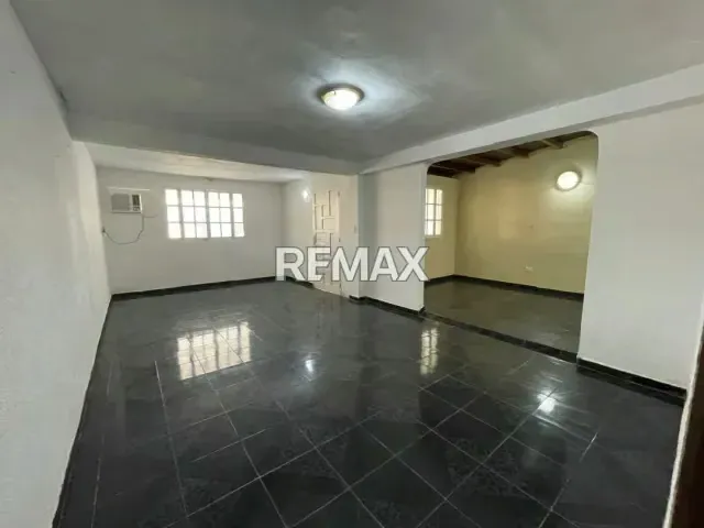 casa en venta, urb Doña Emilia - 8