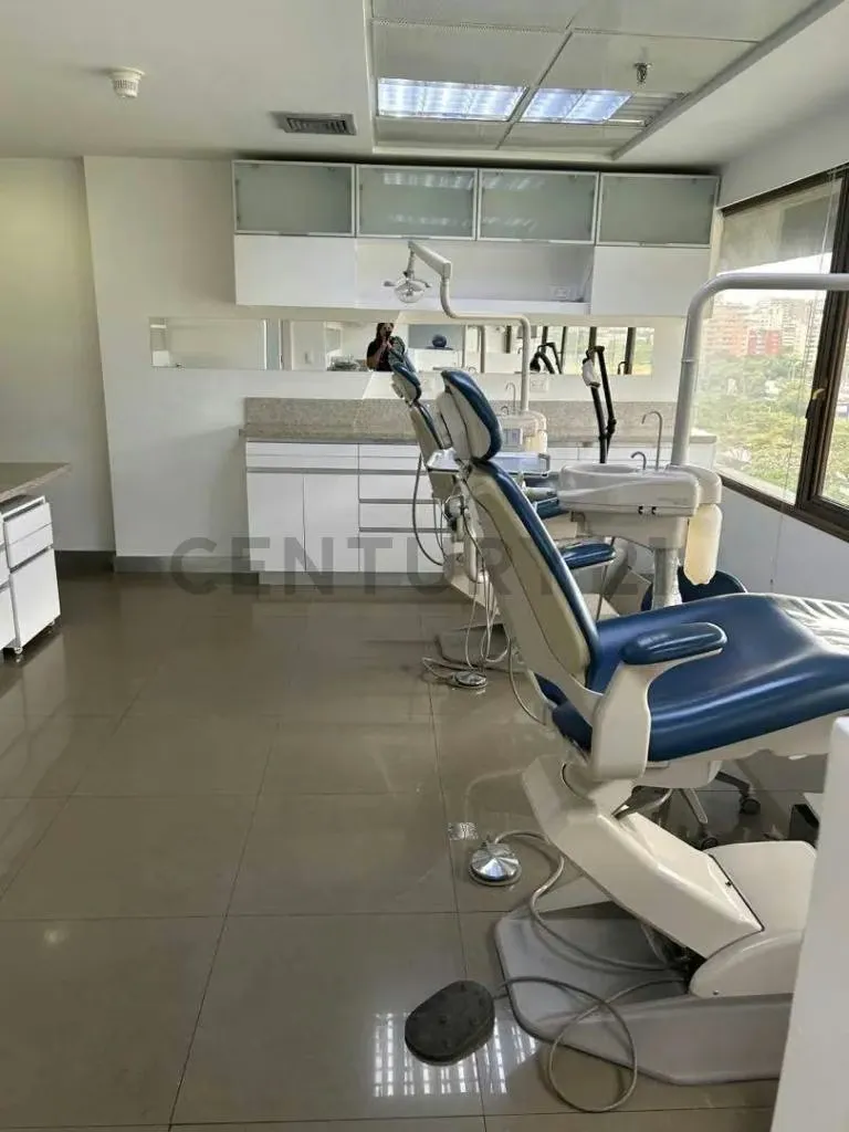 Local Comercial En Alquiler En Ccct De Chuao - 6